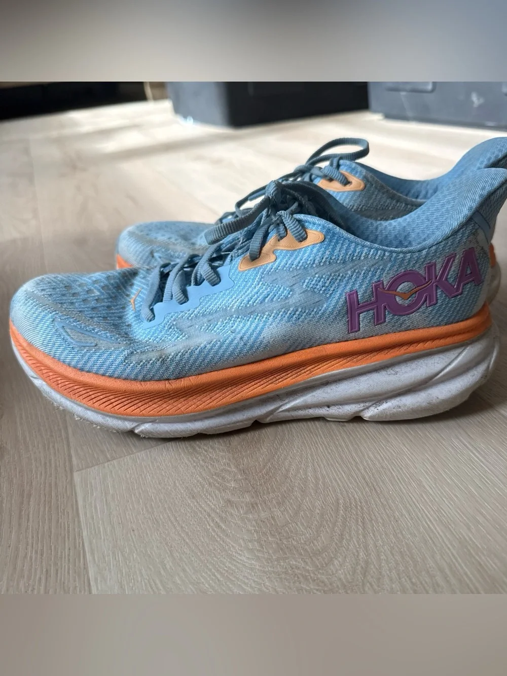 Hoka Clifton 9 Running Shoes